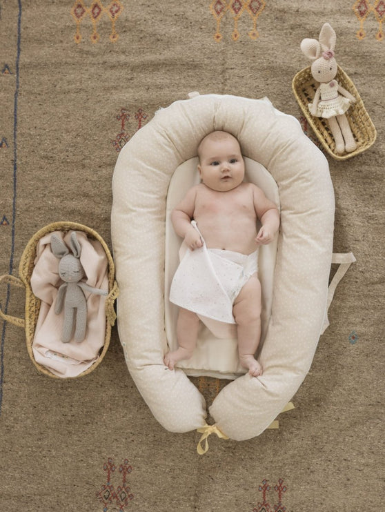 Doll's Moses Basket and Bedding Set - Blue Flowers