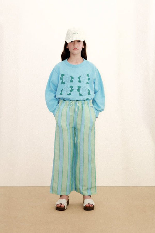 Light Cyan sweatshirt with flower print
