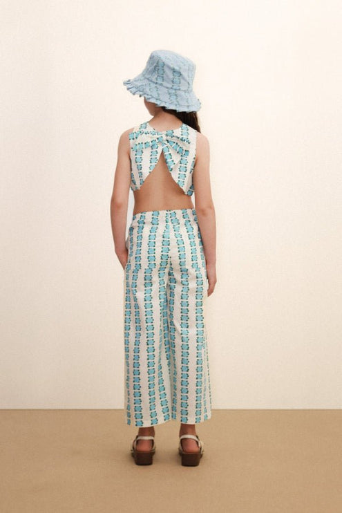 Off-white top & pants with blue flowers print