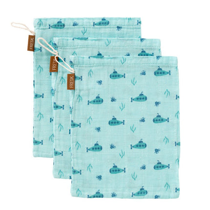 Set of threepcs wash cloth with submarine pattern 