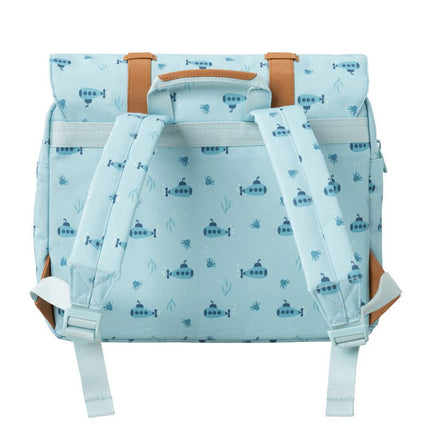 back style of the satchel bag submarine 