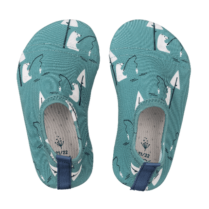 Teal Fresk swim shoes for boys with a flexible, grippy sole, reinforced toes, elastic fit, UV protection 50, and fast-drying fabric—perfect for sun-safe beach, pool, or indoor play.
 