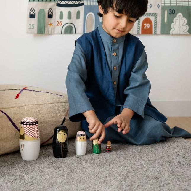 saudi family nesting dolls