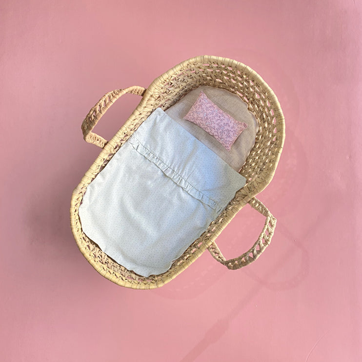 Doll's Moses Basket and Bedding Set - Dots