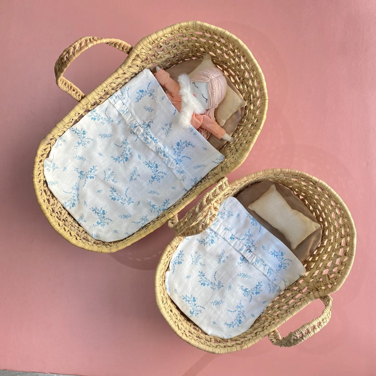 Doll's Moses Basket and Bedding Set - Soft Blue