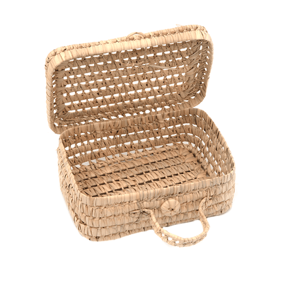 rattan picnic basket