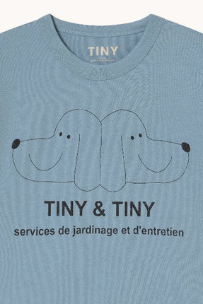 Grey t-shirt with dog and tiny & tiny print
