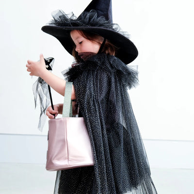 Dress up cape