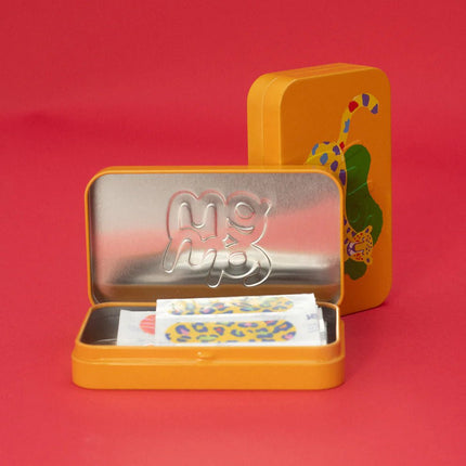 Wild Ones bandages in tin