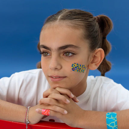 Girl using Wild Ones bandages