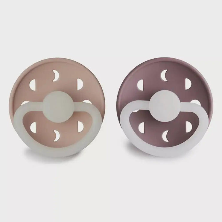 pack of 2 pacifiers