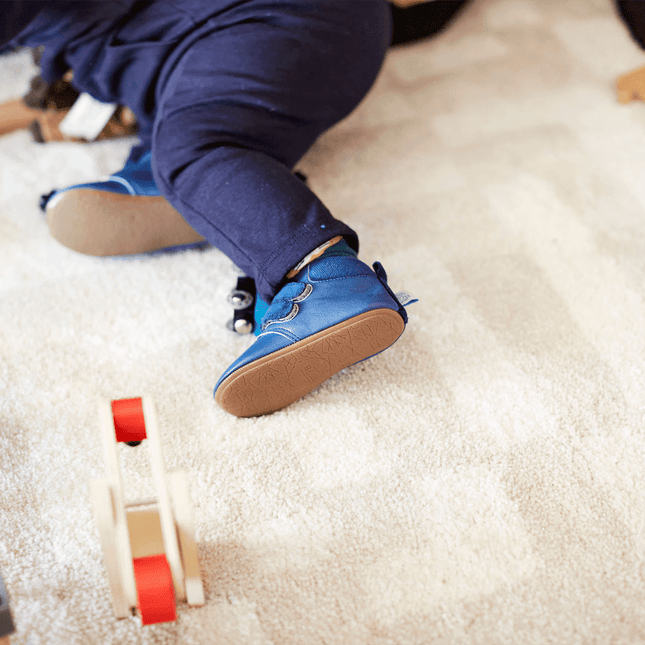 blue shoes