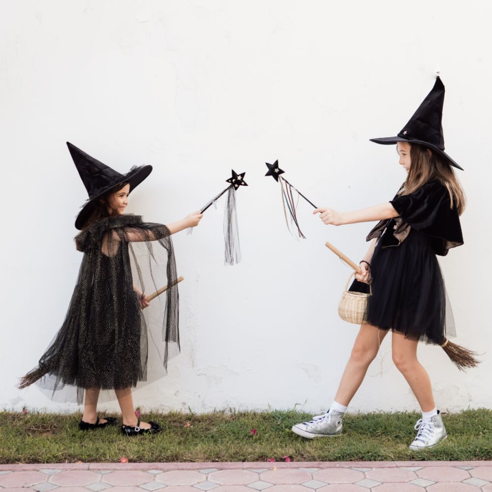 Black Tutu Dress for Kids - Halloween Outfit maison tini Black Tutu Dress for Kids - Halloween Outfit maison tini
