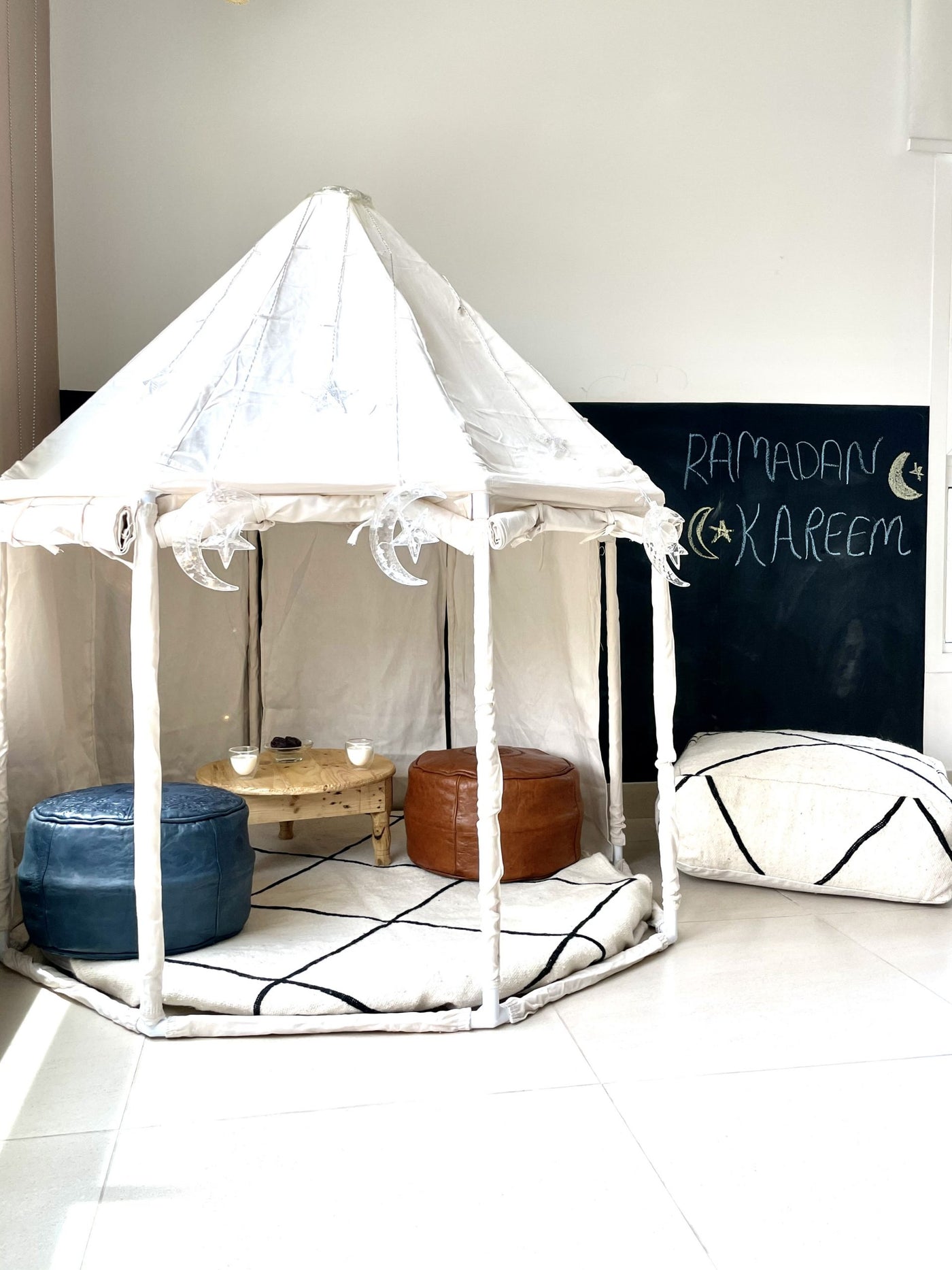 Himmi Pouf