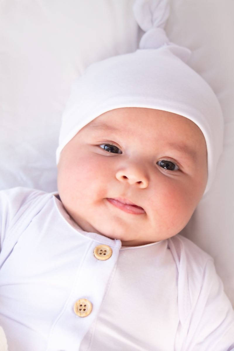 Organic Bamboo Knotted Gown & Beanie Set- Daisy