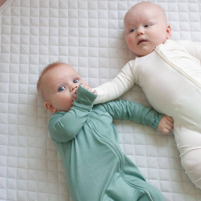 Baby zipper romper
