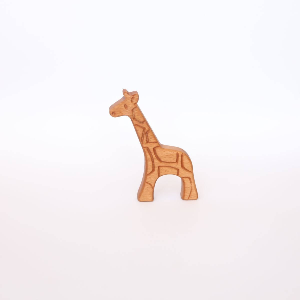 wooden giraffe